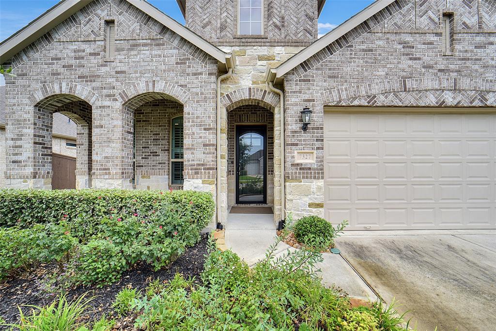 7327 Evelyn Grove Drive