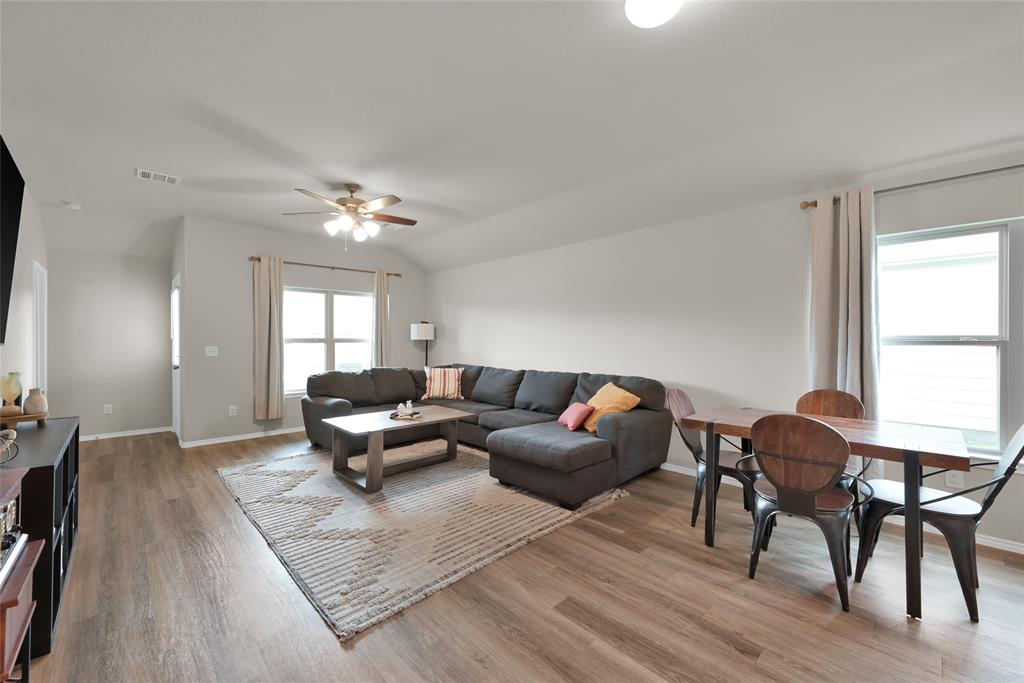 195 Bellewood Manor Drive, Magnolia, Texas image 22