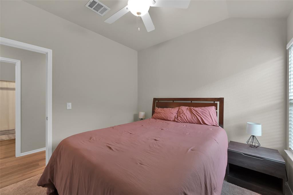 195 Bellewood Manor Drive, Magnolia, Texas image 12