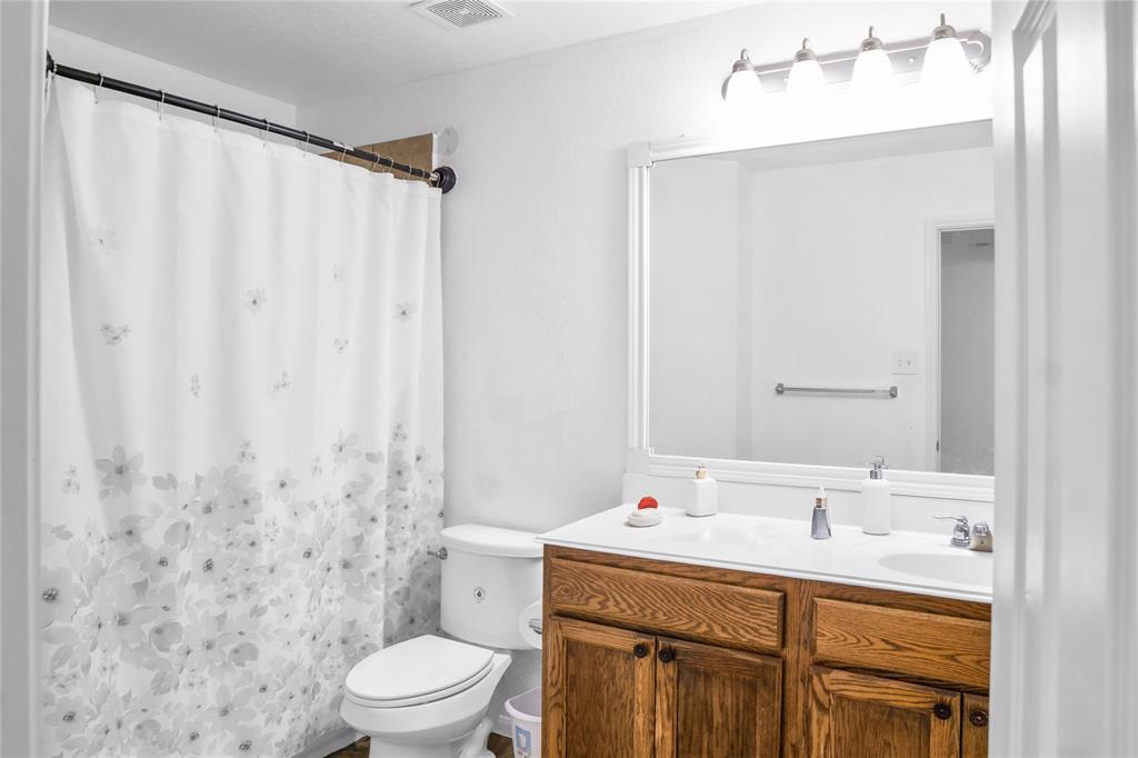 2914 Tulip Tree Trail, Rosenberg, Texas image 6