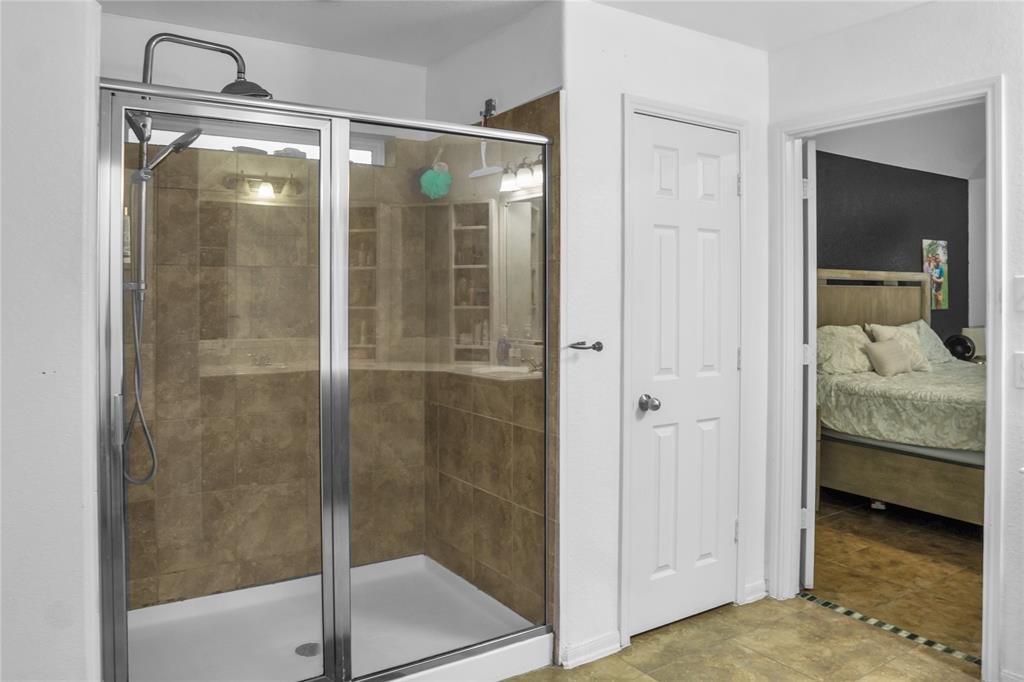 2914 Tulip Tree Trail, Rosenberg, Texas image 20