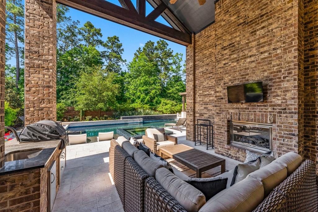 3974 Rolling Thicket Drive, Spring, Texas image 37