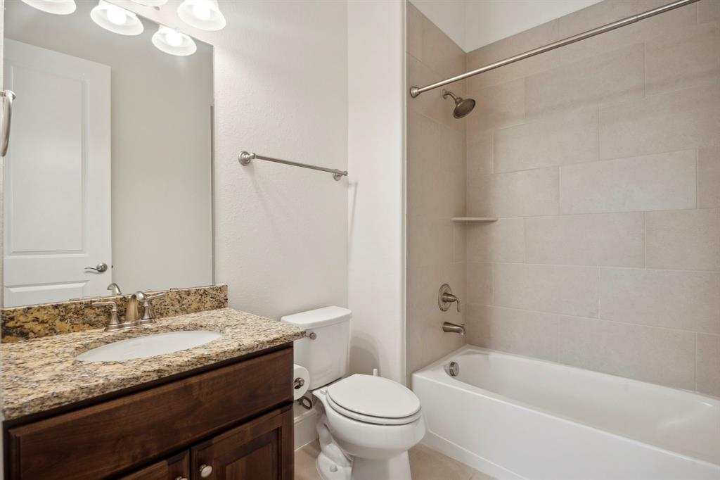 3974 Rolling Thicket Drive, Spring, Texas image 27
