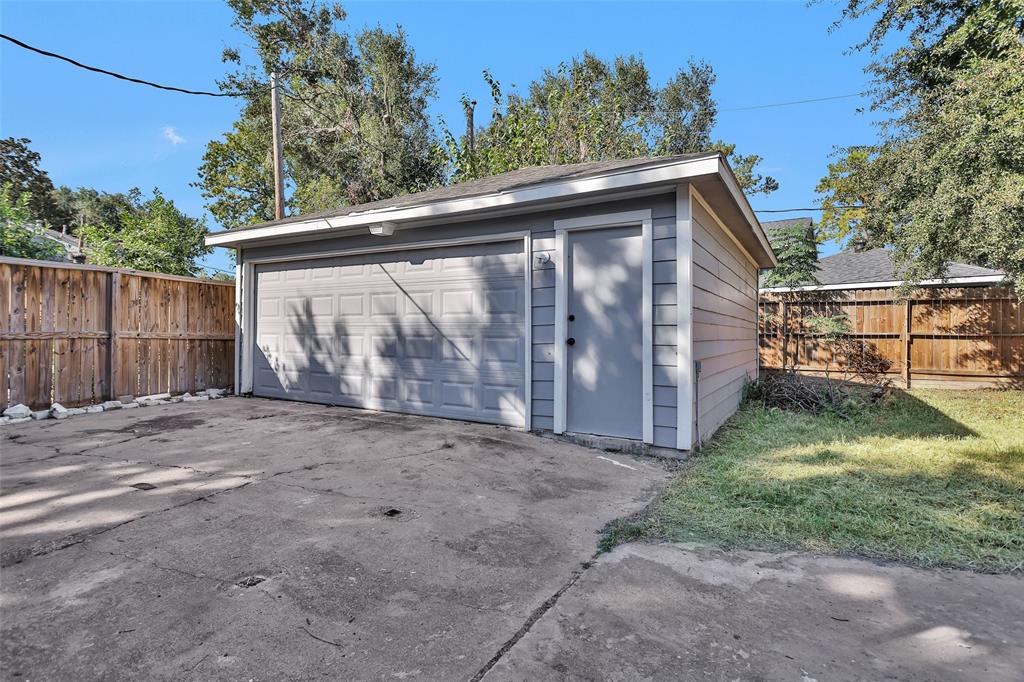 9518 Kindletree Drive, Houston, Texas image 36