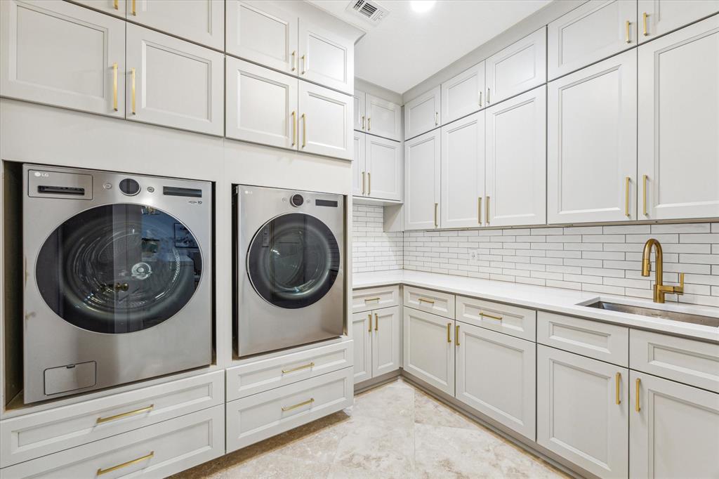 4310 Masters Drive, League City, Texas image 31