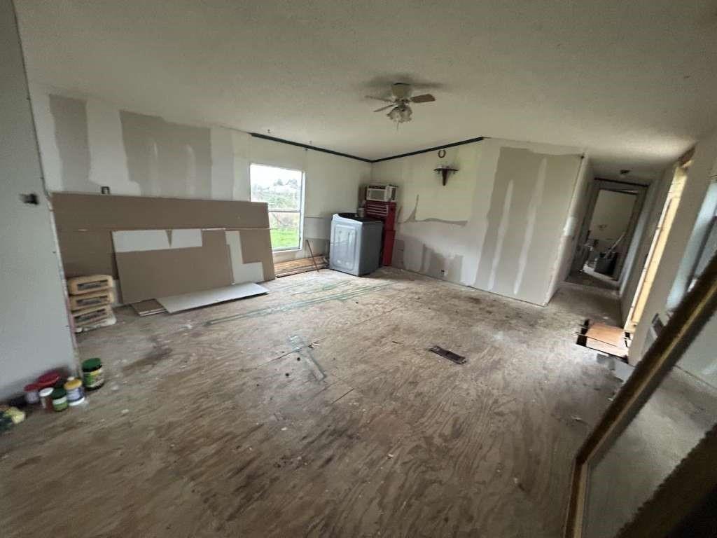 6430 Brockstein Road, Sealy, Texas image 2