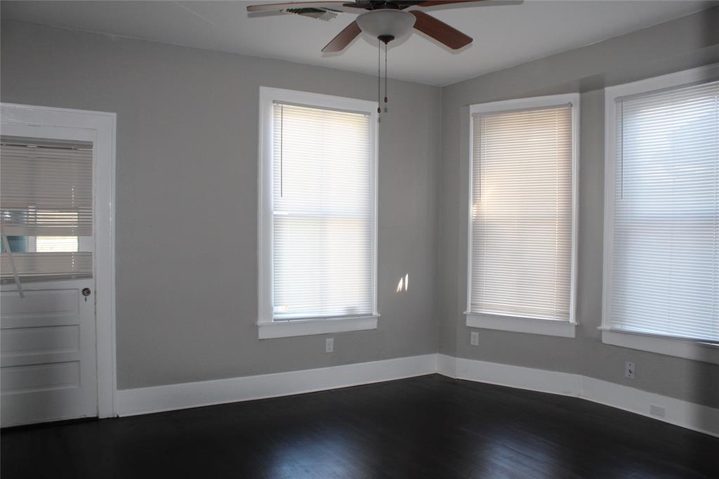 2918 Avenue O 1/2, Galveston, Texas image 8