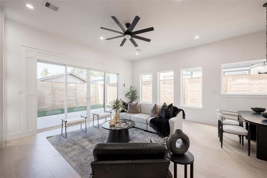 1203 E 26th Street #A, Houston, Texas image 3