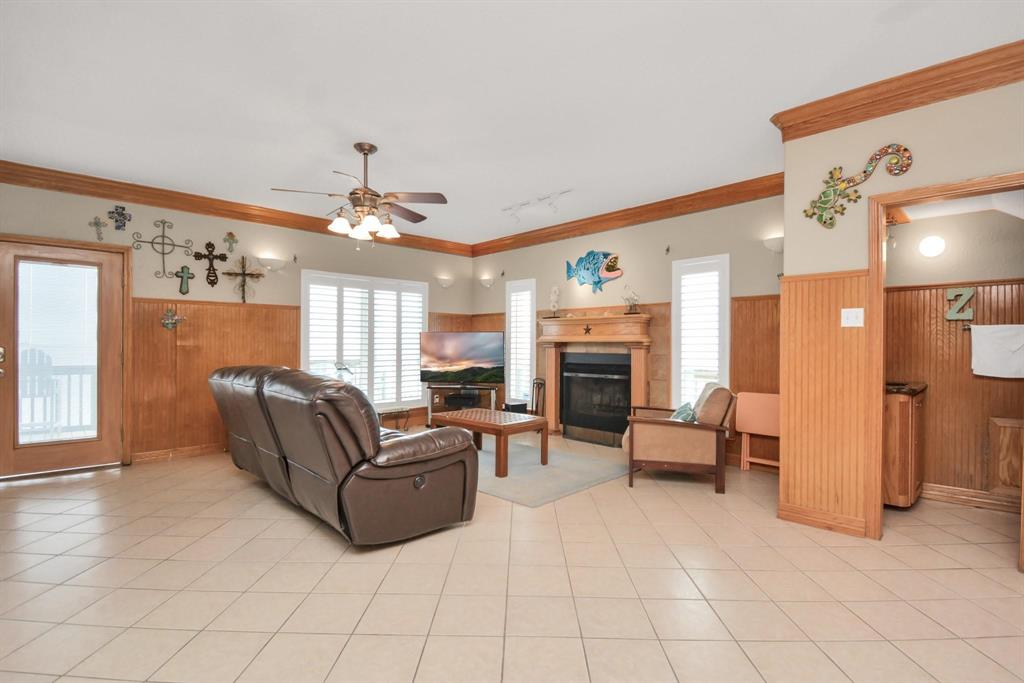 13134 Gulf Beach Drive, Freeport, Texas image 3