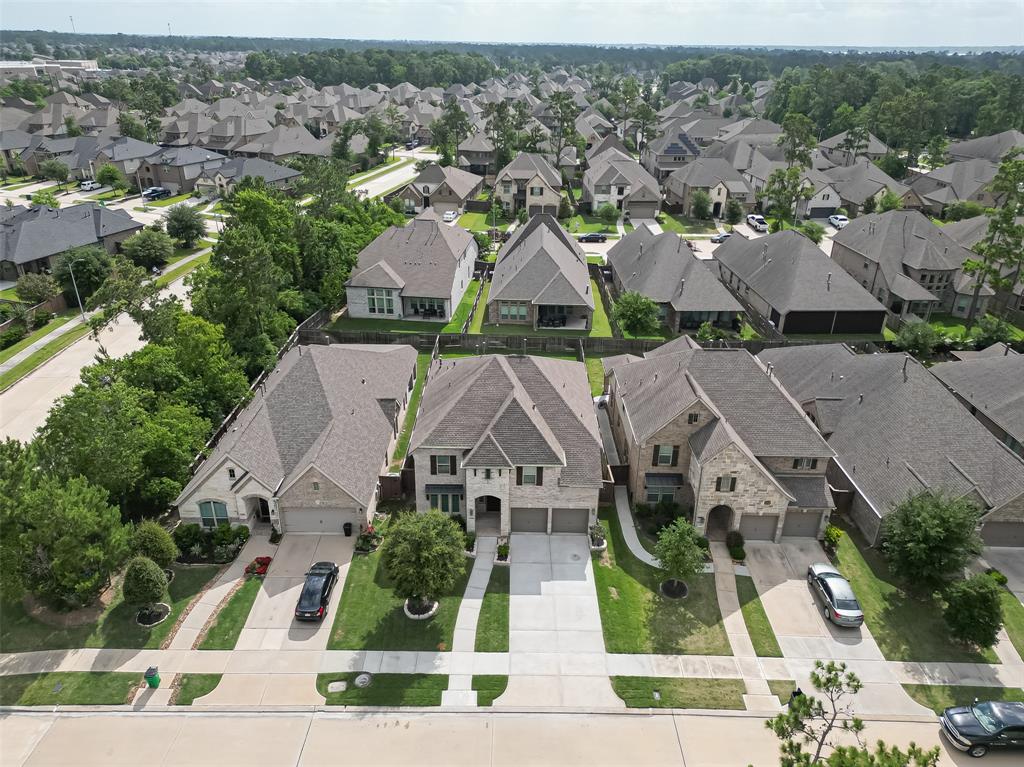 16826 Ellicott Rock Drive, Humble, Texas image 37
