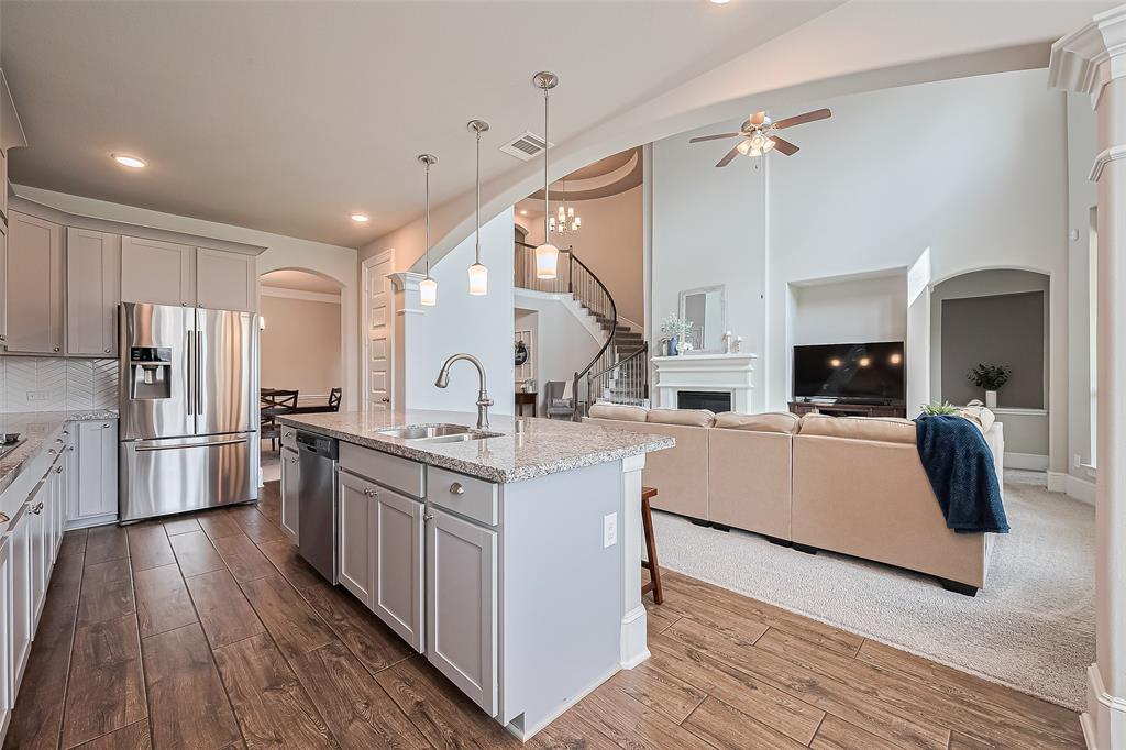 16826 Ellicott Rock Drive, Humble, Texas image 18