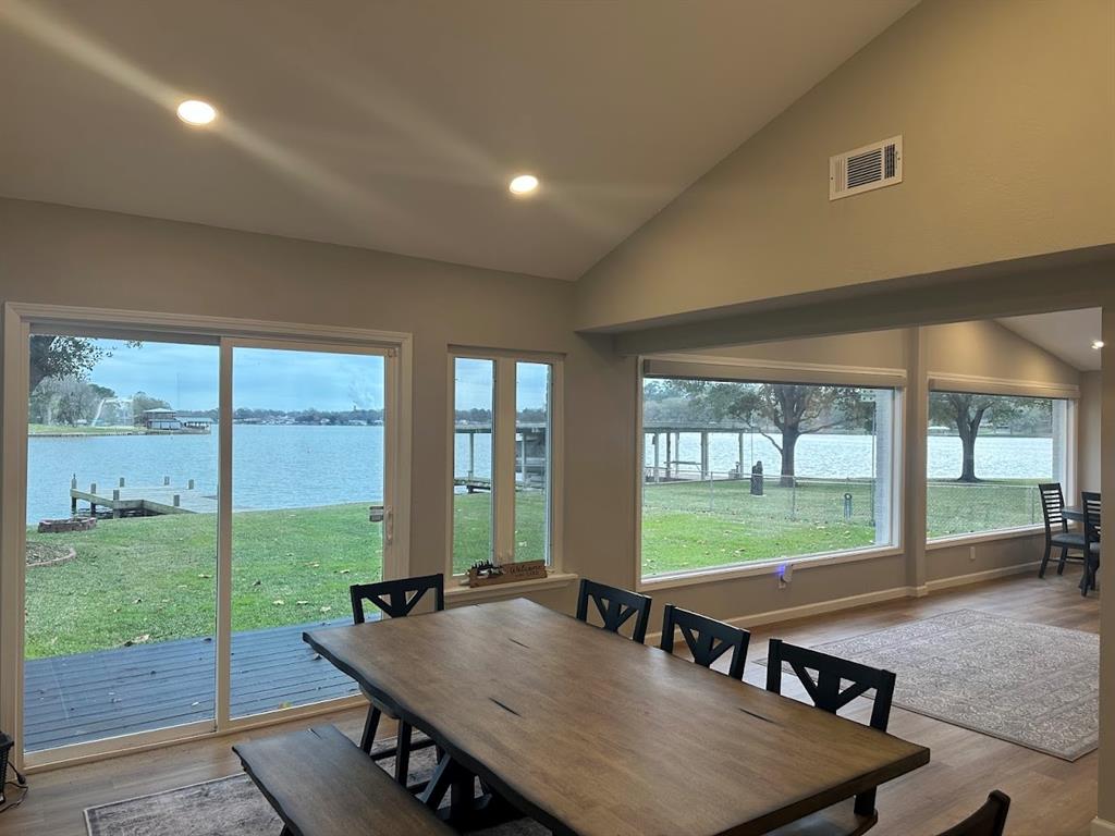 15124 Cozy Cove Lane