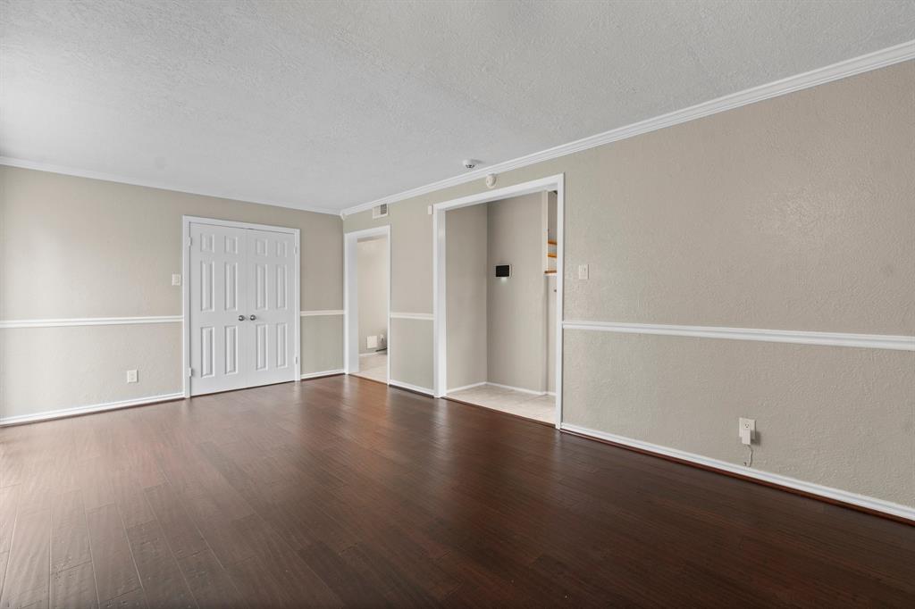 215 Sandy Ridge Drive, Livingston, Texas image 9