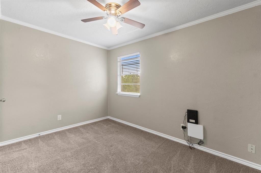 215 Sandy Ridge Drive, Livingston, Texas image 17