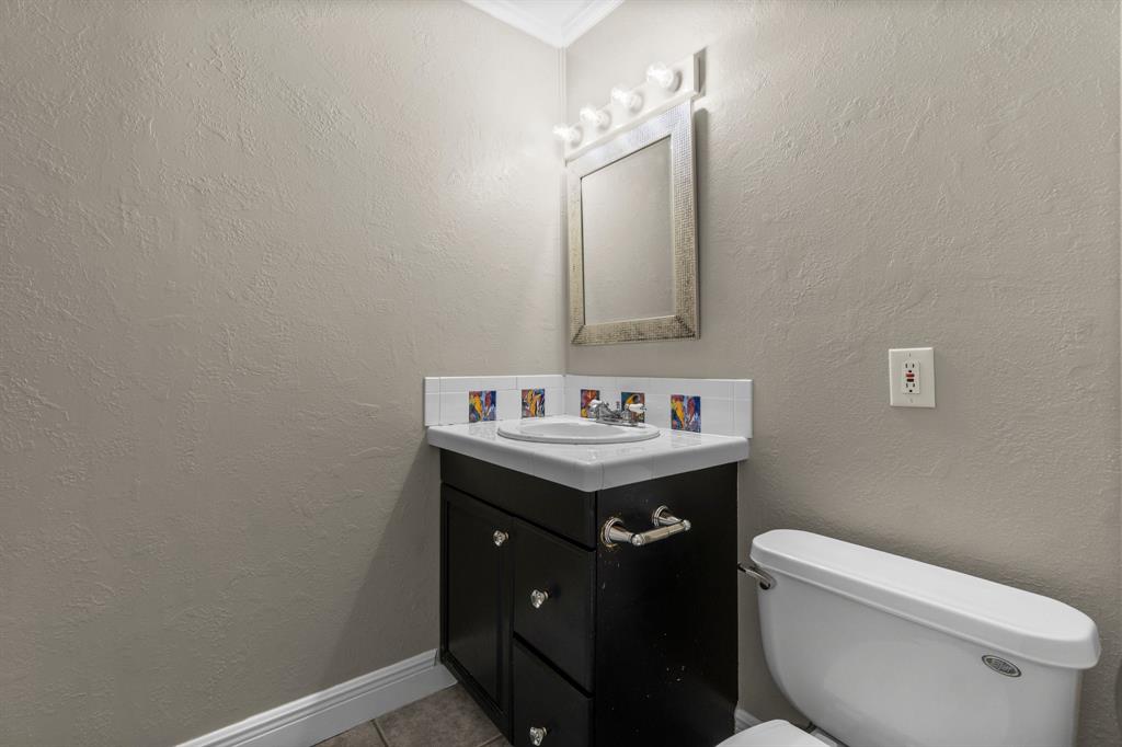 215 Sandy Ridge Drive, Livingston, Texas image 19