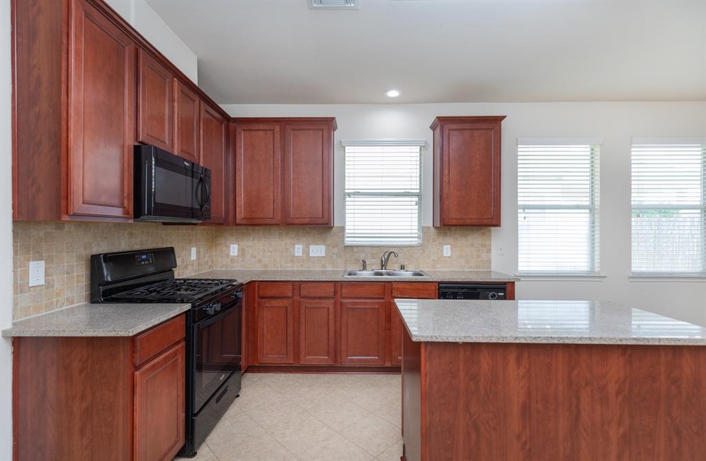 7435 Boerne Creek, Richmond, Texas image 21