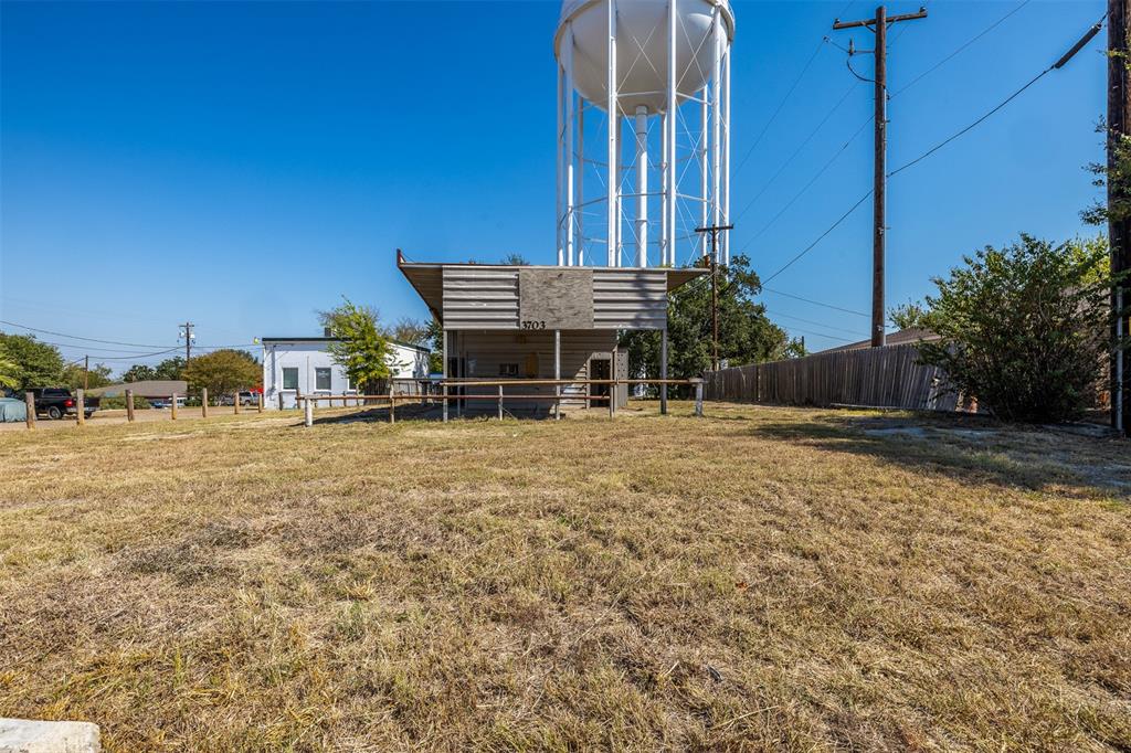 3703 S College Avenue, Bryan, Texas image 3