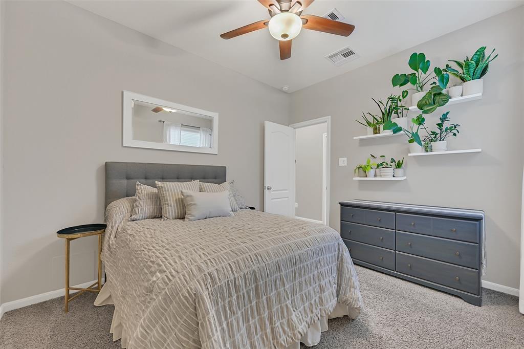 257 Dale Ridge Lane, Dickinson, Texas image 27