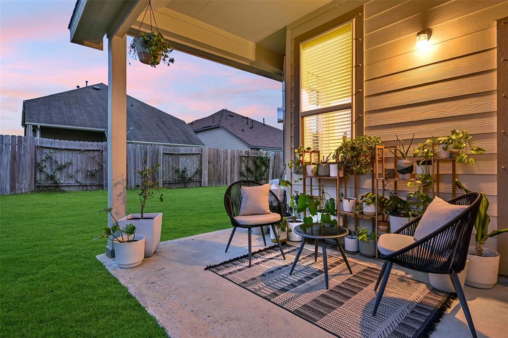 257 Dale Ridge Lane, Dickinson, Texas image 33