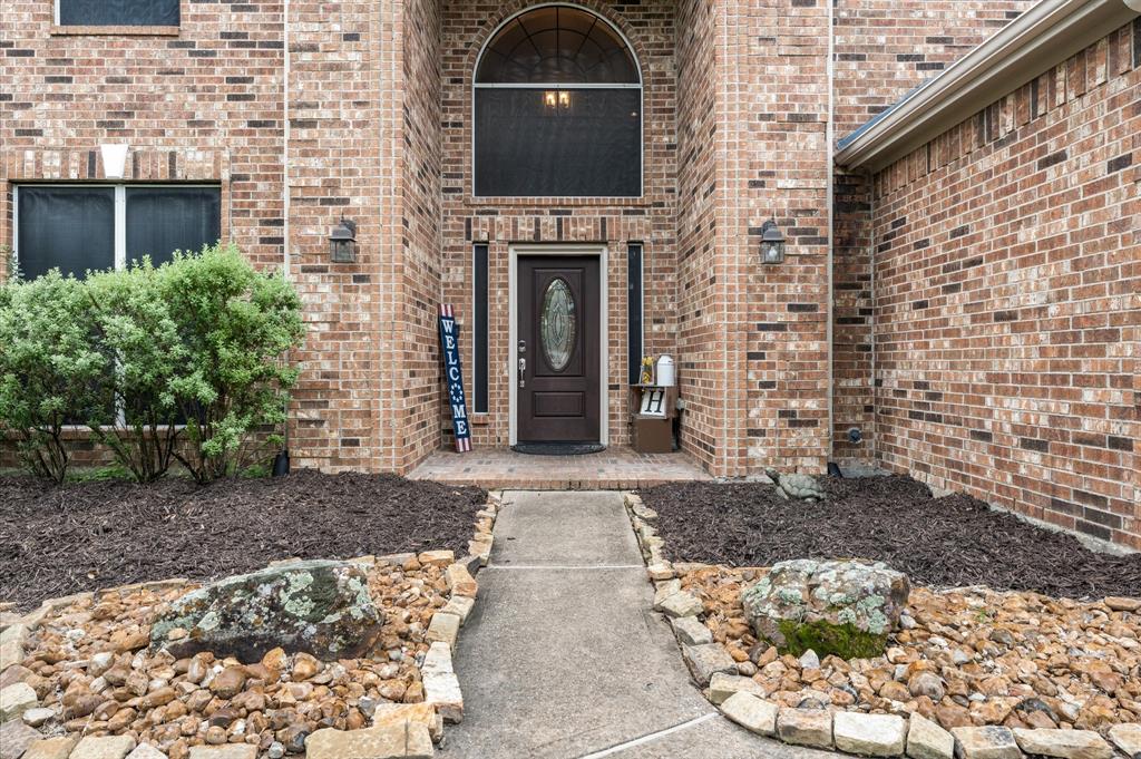 2437 Piney Point Drive, Deer Park, Texas image 2