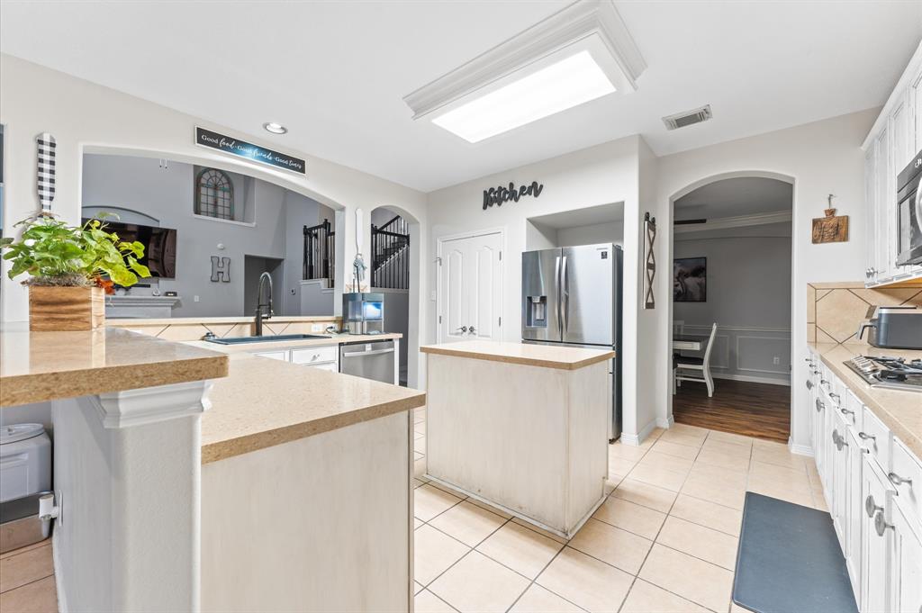 2437 Piney Point Drive, Deer Park, Texas image 11