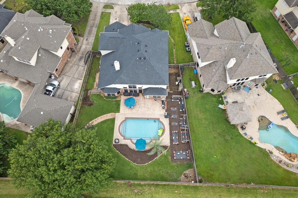 2437 Piney Point Drive, Deer Park, Texas image 38