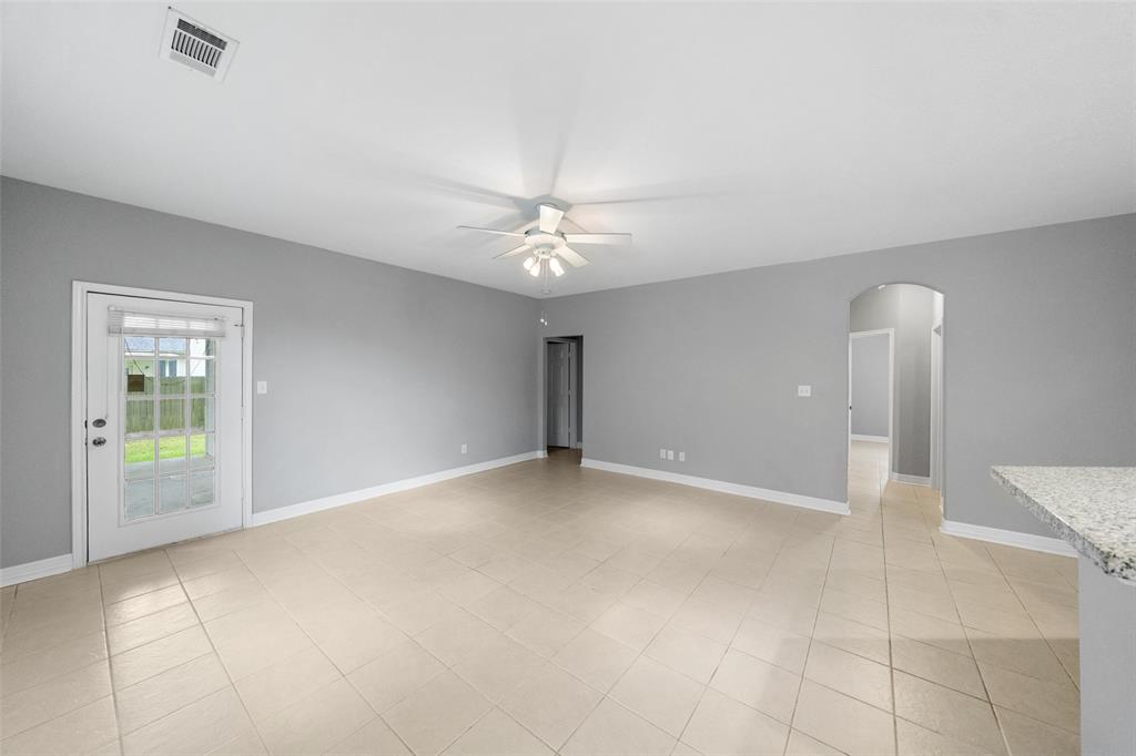 12203 Walden Road, Montgomery, Texas image 11