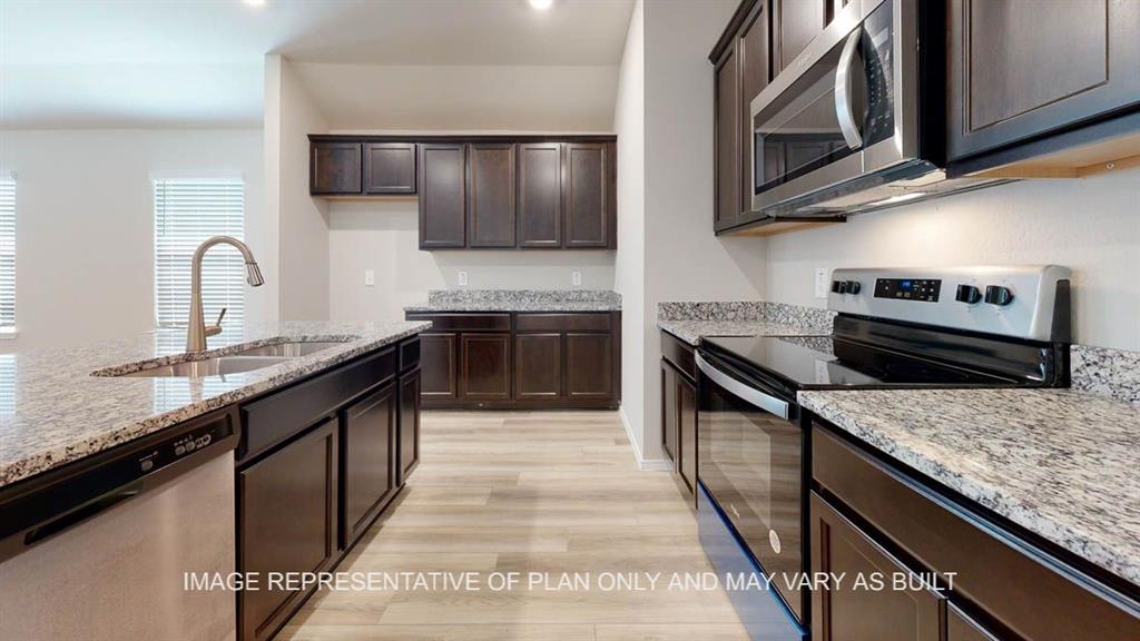 12540 Tarres Court, Lorena, Texas image 6