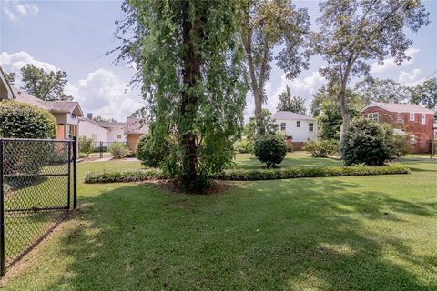 A home in San Augustine