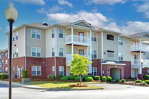 Condo For Rent - 320 S Jackson St St<br/> Albany, GA 31701