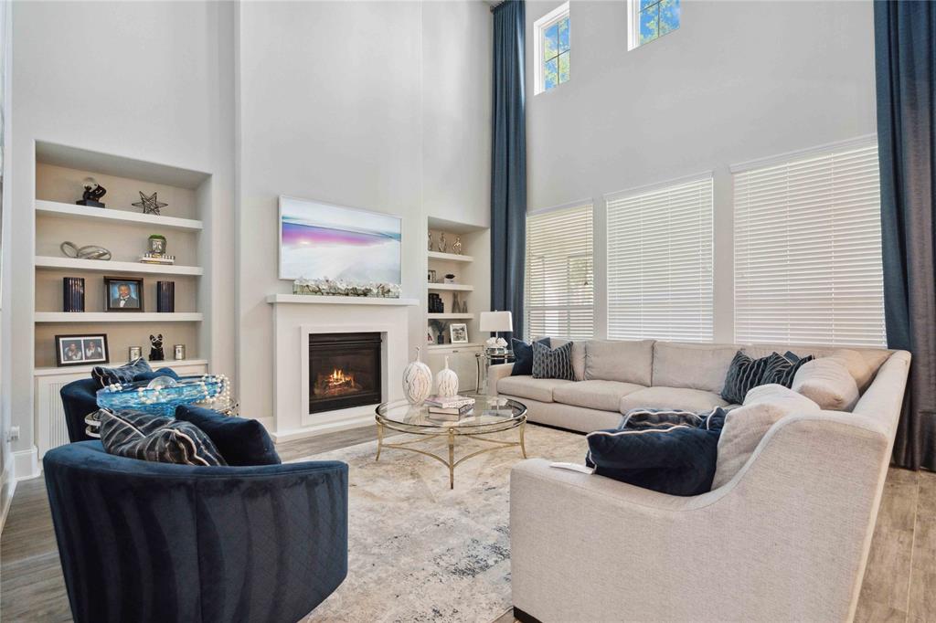 17464 Chestnut Cove Drive