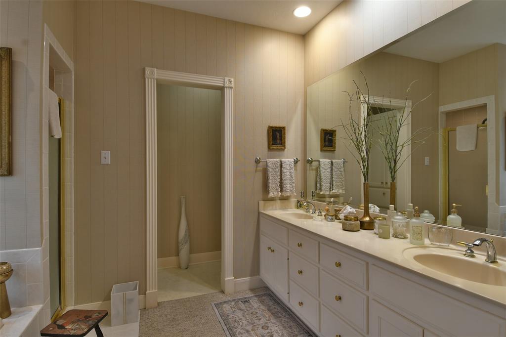 1263 Weishuhn Road, New Ulm, Texas image 25