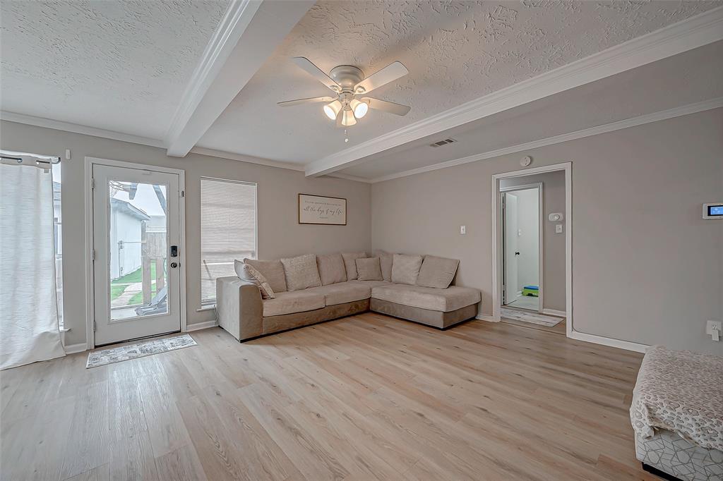 10606 Sageforest Drive, Houston, Texas image 20