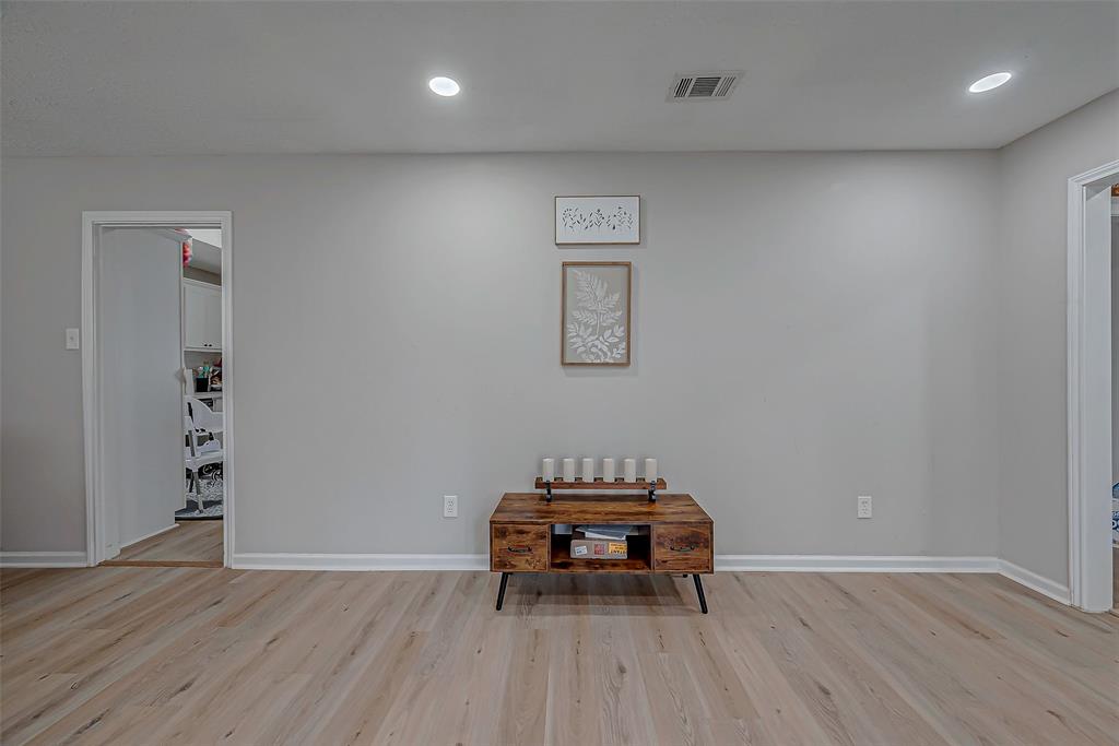 10606 Sageforest Drive, Houston, Texas image 6