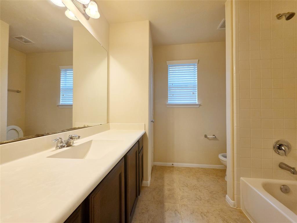 3926 Medici Court, Missouri City, Texas image 34