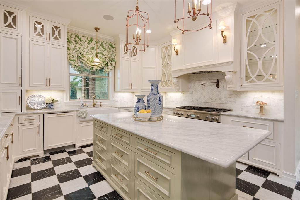 3401 Lochbury Court, College Station, Texas image 6