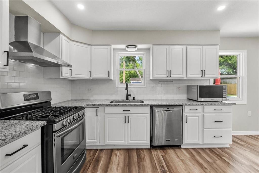 12153 24th Street, Santa Fe, Texas image 10