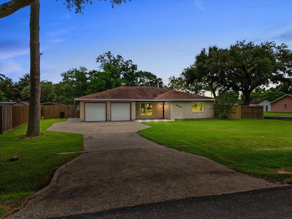12153 24th Street, Santa Fe, Texas image 1