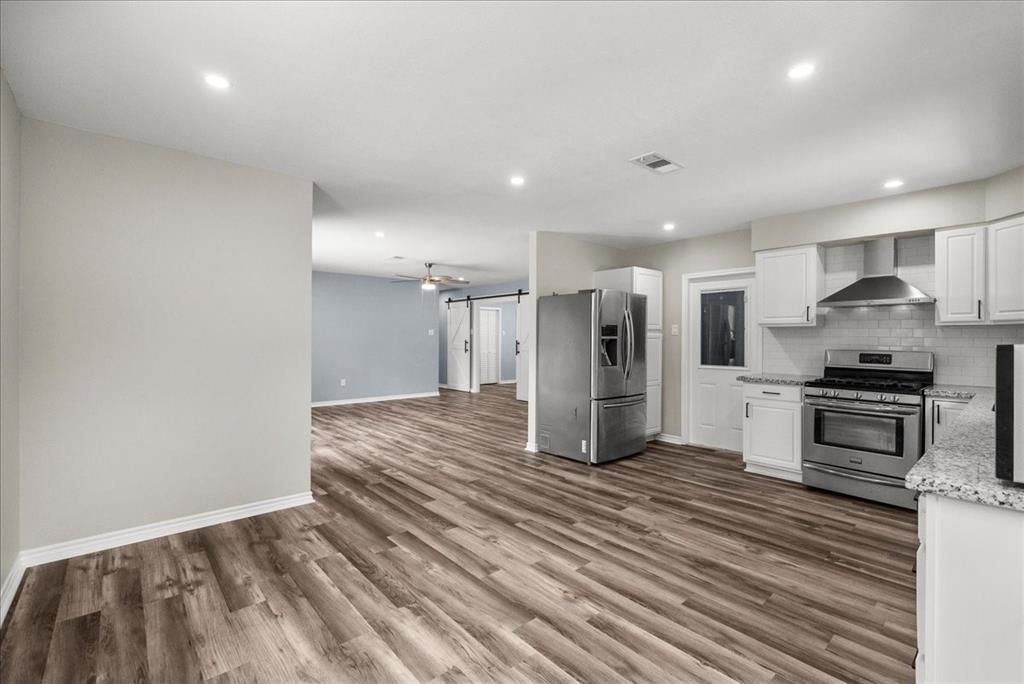 12153 24th Street, Santa Fe, Texas image 13