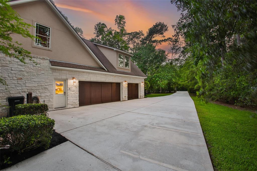 28 Lake Forest Drive