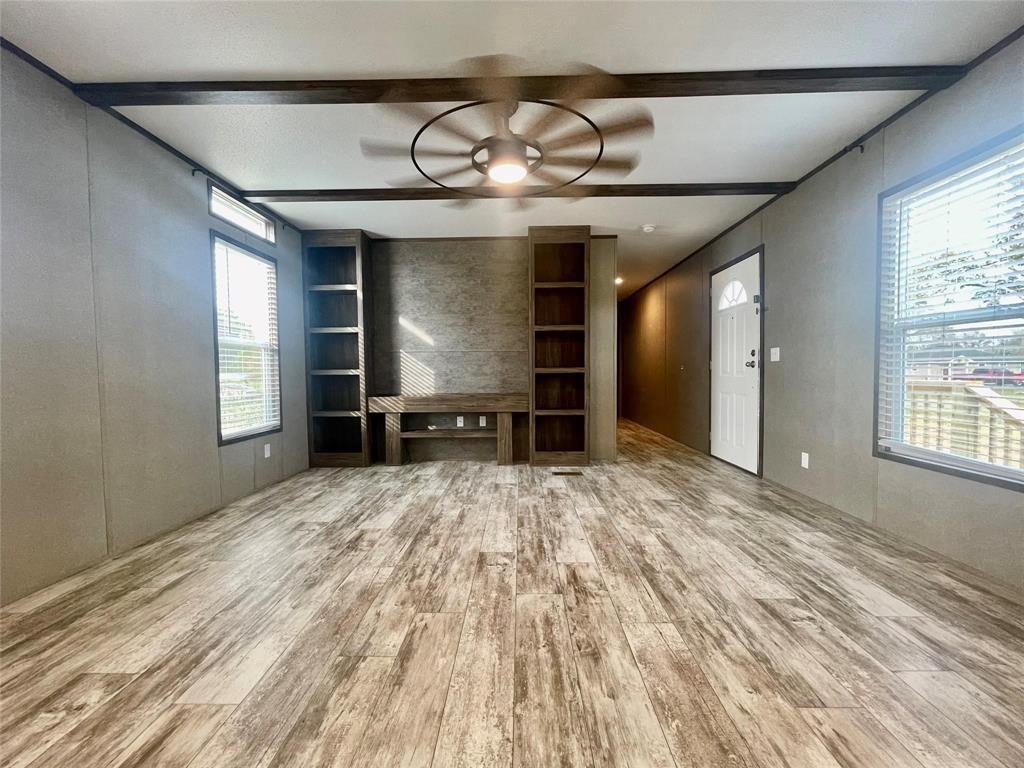 1734 County Road 2060, Hull, Texas image 3