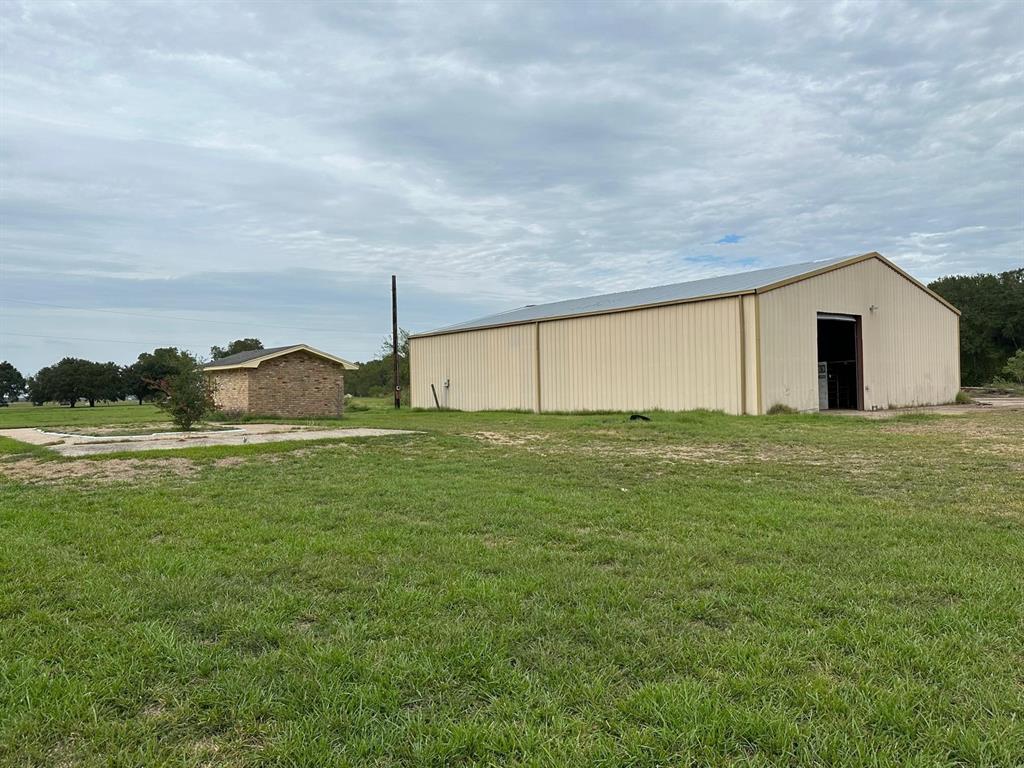 3445 Smart Dairy Lane, Beaumont, Texas image 32