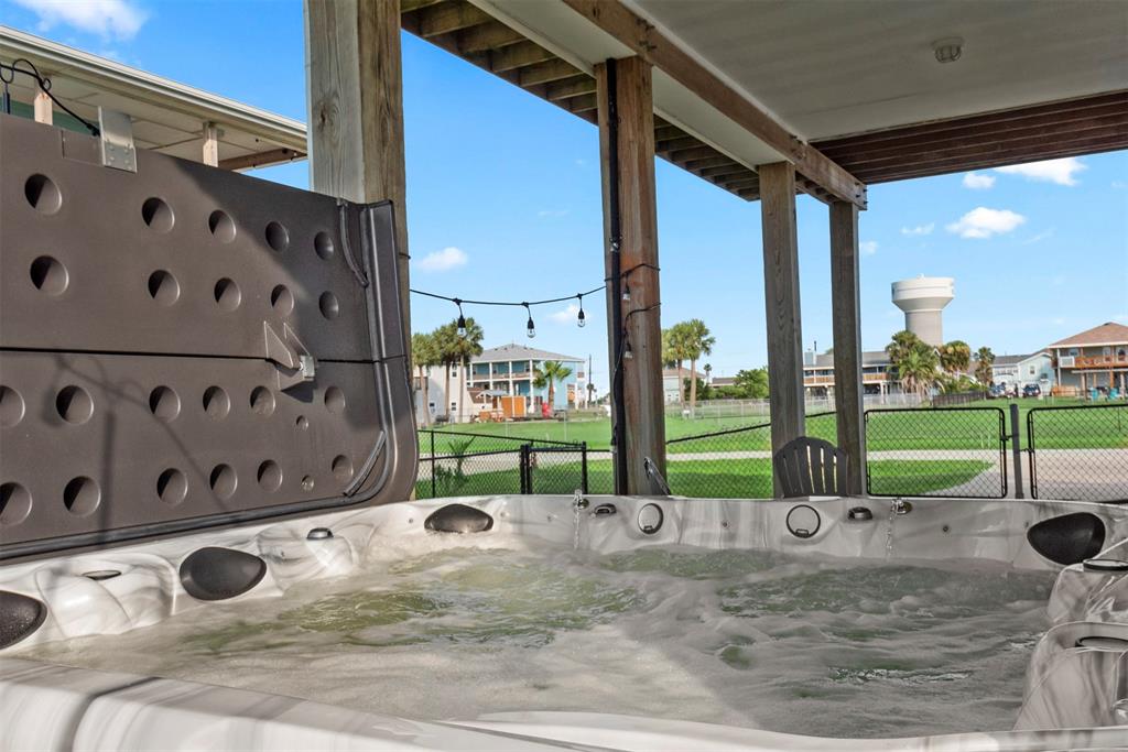 16522 John Silver Road, Galveston, Texas image 29