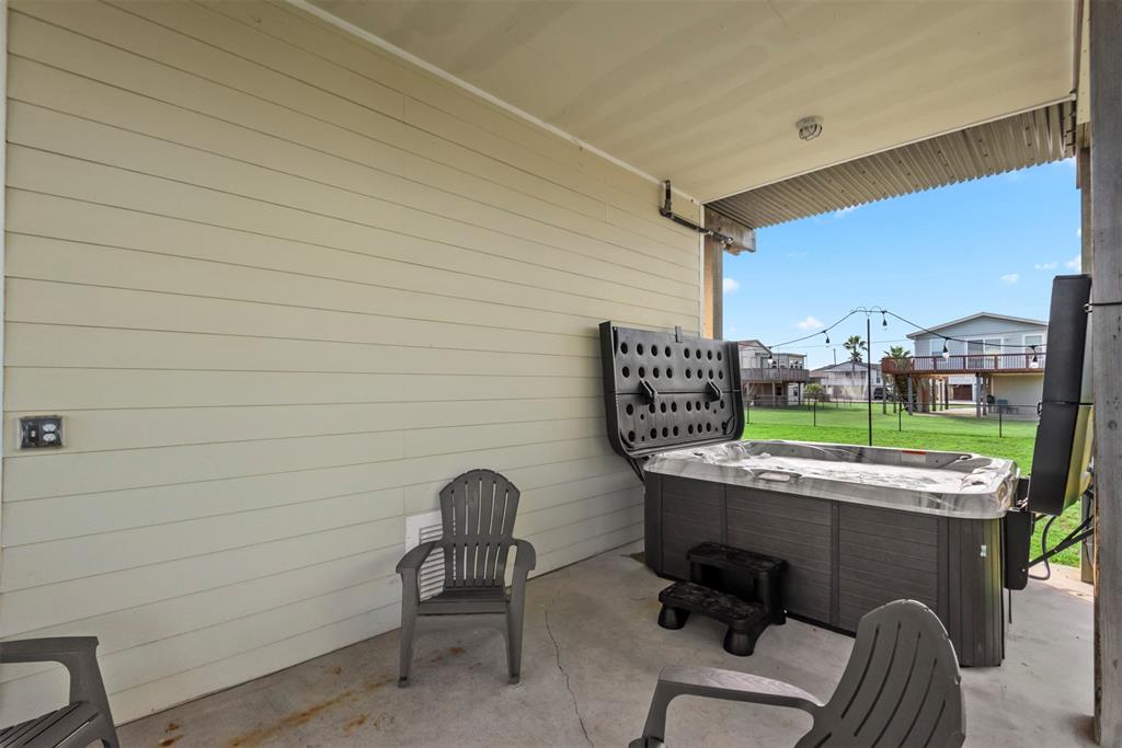 16522 John Silver Road, Galveston, Texas image 32