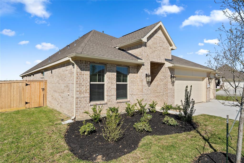 1524 Apache Heights Drive, Dayton, Texas image 6