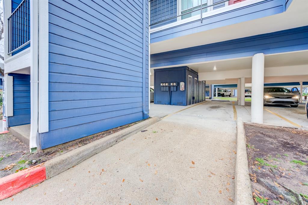 18511 Egret Bay Boulevard #412, Webster, Texas image 38