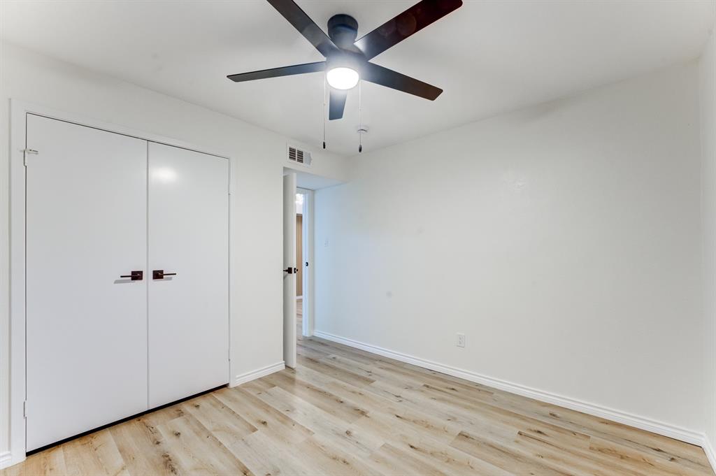 18511 Egret Bay Boulevard #412, Webster, Texas image 29