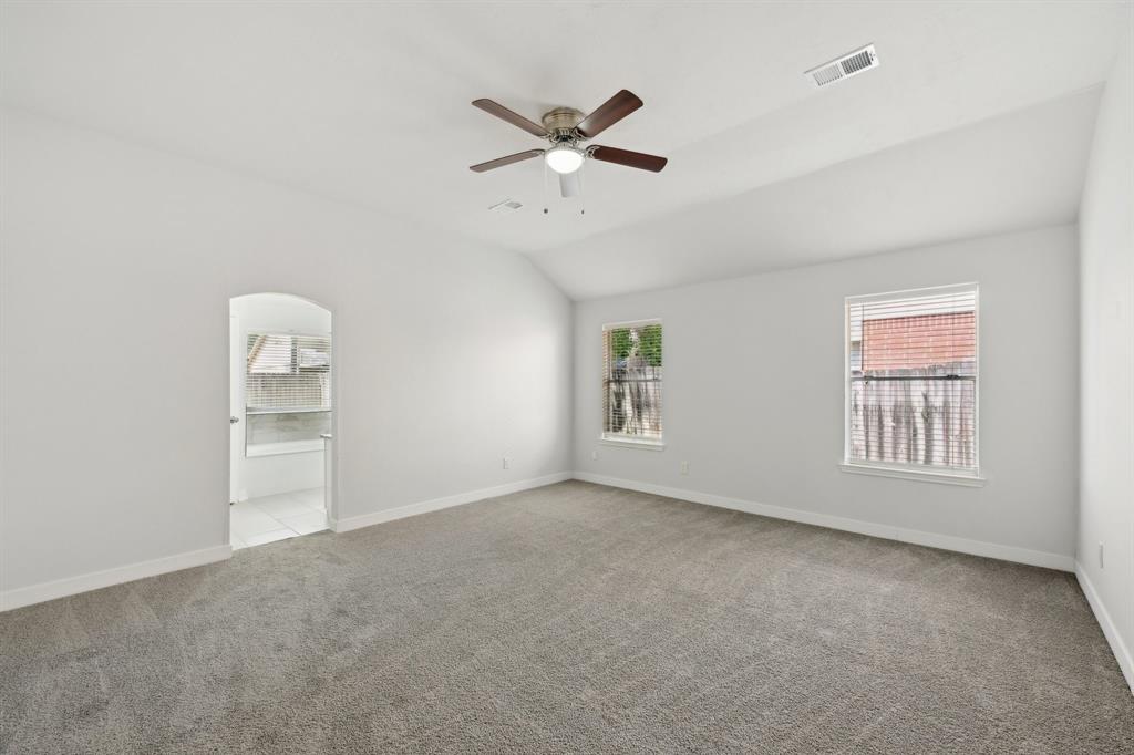 2707 Shawna Lyn Drive, Spring, Texas image 13
