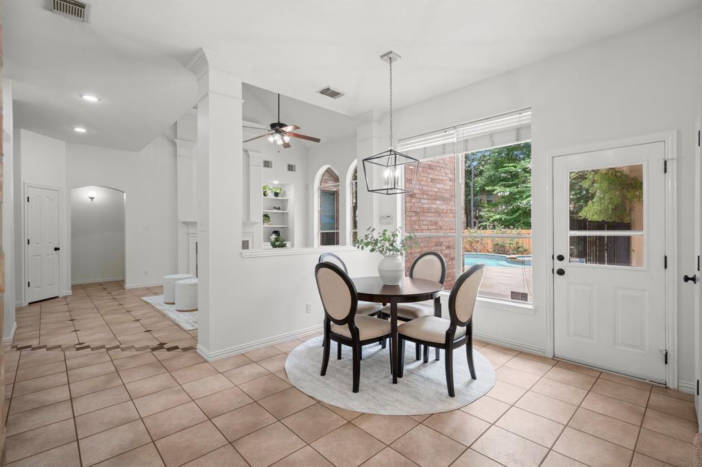 35 Dewdrift Place, The Woodlands, Texas image 13