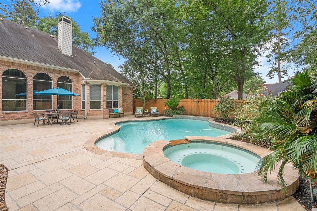 35 Dewdrift Place, The Woodlands, Texas image 38